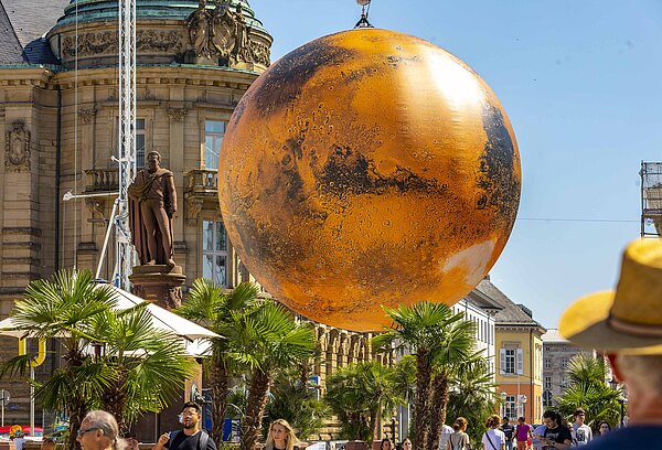 Ausstellung: Mars findet Stadt