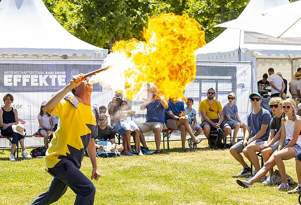 Magic_Andy_Feuerspucken